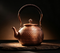 Théière en cuivre pur sculptée à la main 1,2 L, bouilloire en cuivre rouge à sculpture intégrale vintage, finition antique, poignée tressée