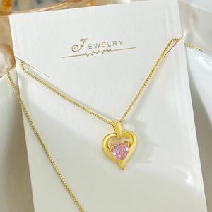 Pendentif Cœur Amour Éternel en Zirconium Plaqué Or 18K pour Femme - Product Image 2