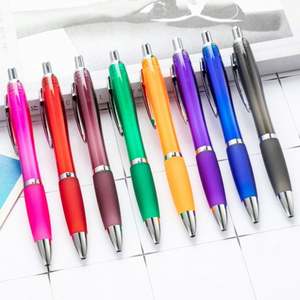 Stylo publicitaire personnalisé avec logo d'entreprise imprimé sur le corps du stylo, fabrication sur mesure - Product Image 4