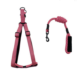New pet supplies dog leash three-piece set, soft neoprene nylon pet chest <b>harness</b> and collar set - Product Image 4