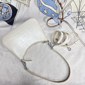 Customizable Fashion Portable Women's Shoulder Bag Genuine Leather Crocodile Underarm <b>Purse</b> <b>with</b> Top Zipper and Single Strap - Product Image 2