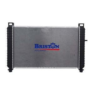 Nouveau radiateur de refroidissement moteur Briston avec cœur en aluminium et réservoir en plastique pour 2334 <span class=keywords><strong>SILVERADO</strong></span> 1500 BASE <span class=keywords><strong>V6</strong></span> 4.3L 99-12 Kits de montage facile - Product Image 2