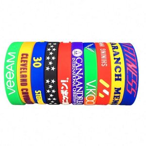 Bracelet en silicone avec logo personnalisé, couleurs sérigraphiées pour événements et promotions - Product Image 2