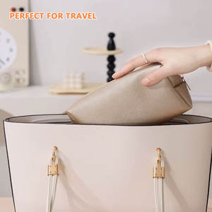 أفضل بيع حقيبة مكياج مقاومة للماء مقاس كوارت منظم السفر في المطار شركة طيران أساسية - Product Image 6