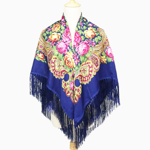 <span class=keywords><strong>2022</strong></span> Offre Spéciale longue <span class=keywords><strong>frange</strong></span> russe châle Wrap 110cm mode motif Floral chaud épais femme imprimer russe <span class=keywords><strong>carré</strong></span> écharpes - Product Image 5