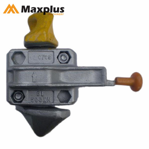 Système de fixation automatique pour conteneurs maritimes Maxplus, personnalisable, avec twistlocks intermédiaires en acier galvanisé - Product Image 3