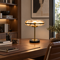 Lampe de table moderne en laiton avec abat-jour en albâtre naturel pour chambre à coucher, chevet, côté canapé, chambre d'hôtel, décoration intérieure, lampe de bureau