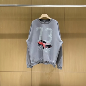 เสื้อยืดแขนยาวผู้ชายสไตล์อเมริกันฮิปฮอปวินเทจ ผ้าฝ้าย 100% คอกลม ดีไซน์แฟชั่น สีสเปรย์ ลุคเท่ๆ ระบายอากาศได้ดี - Product Image 1