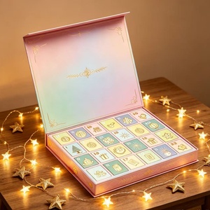 Boîte d'emballage de bonbons à couvercle rabattable rose dégradé, avec gaufrage doré, pour cadeaux - Product Image 2