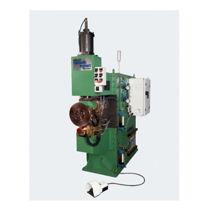 Machine de soudage automatique par résistance industrielle pour la soudure continue de tôles, composants en acier, réservoirs et fûts - Product Image 2