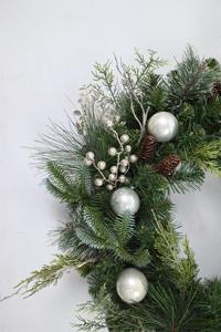 Guirnalda Artificial de PVC Verde Personalizada en Oferta, Decoración de Interiores, Guirnalda Navideña con Bolas - Product Image 4