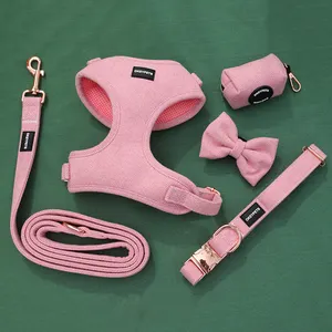 Wholesale New Design Adjustable Puppy Dog Harness Leash Custom Logo No Pull Luxury Personalized Tweed Pet Dog Harness Set