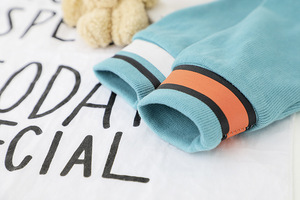 Meilleurs sites de vente en gros : Ensemble trois pièces pour garçons, style hip-hop, pantalon et chemise à manches longues, design tendance - Product Image 4