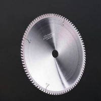 Lame de scie circulaire professionnelle PCD 12 pouces en acier allemand, lame diamantée pressée à chaud pour le bois mélaminé