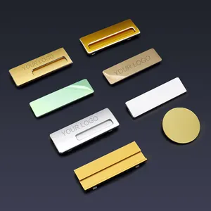 Groothandel Bulk Goedkope Metalen Laser Afdrukken Naam Tag Revers Pin Badge Magnetische Custom Naamplaatje Badge Voor Kleding