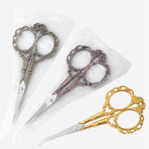 Nail <b>Cuticle</b> <b>Scissors</b> Stainless Steel Plum Blossom Design Precision Trimmer & Dead Skin Remover for Manicure/Pedicure - Product Image 3