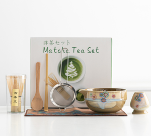 Set da tè in Matcha con motivo a spirale a otto pezzi Set da tè e caffè testurizzato con frusta a coste e utensili per la preparazione tattile - Product Image 6