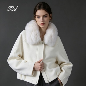 Manteau et veste d'hiver pour femmes de qualité supérieure, vente en gros d'usine Tyan, manteau élégant en cachemire, manteau en fourrure de renard - Product Image 1