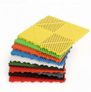 Tapis de sol de garage en plastique antidérapants à clipser, conception à verrouillage facile, adaptés aux ateliers de détaillage automobile, aux ateliers commerciaux - Product Image 1