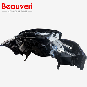 Pour <span class=keywords><strong>Mercedes</strong></span> Benz classe <span class=keywords><strong>C</strong></span> W205 <span class=keywords><strong>AMG</strong></span> C63 accessoires Auto nouveau Kit de pare-chocs avant avec mise à niveau des performances de découpe de feu antibrouillard arrière - Product Image 5