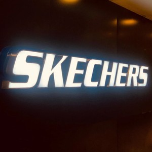 Kép lit LED kênh chữ dẫn cửa hàng phía trước Acrylic dấu hiệu kim loại thư kênh dẫn dấu hiệu quảng cáo với thanh kim loại - Product Image 5