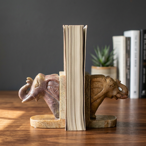 Porte-livres en pierre savonneuse en forme d'éléphants - Product Image 3