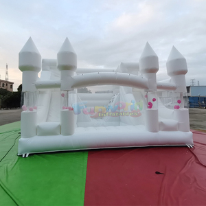 Castillo inflable comercial grande para niños, de color blanco, para bodas, con tobogán y piscina de pelotas. - Product Image 4