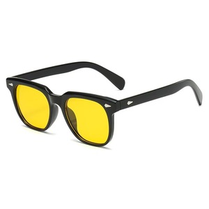 Nouvelles lunettes anti-lumière bleue pour e-sport mobile, monture carrée, avec rivets, pour étrangers, vente en gros transfrontalière - Product Image 3