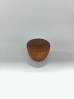 Tapa cónica de madera de Fresno personalizada al por mayor, tapa para botella cosmética ecológica de tamaño de cuello 15