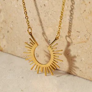 Mode Edelstahl Spiked Sunburst Dainty Sun Anhänger Halskette für Frauen Mädchen Männer Power Halskette Schmuck 18 Karat Gold