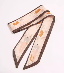 <span class=keywords><strong>Bandana</strong></span> in Seta Personalizzata con Coda Fluida, Tendenza 2026, Direttamente dalla Fabbrica, Logo Personalizzato, Varie Misure e Colori, Marchi di Moda - Product Image 4