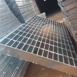 金属建材中国供应商镀锌钢格栅条钢格板