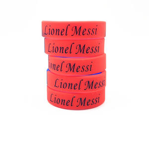 Braccialetti Promozionali Impermeabili in Silicone di Fama Mondiale con Logo in Rilievo di <span class=keywords><strong>Lionel</strong></span> per Superstar del Calcio - Product Image 2