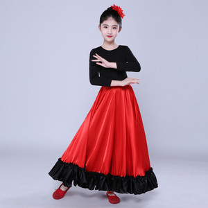 Saia Clássica Infantil de Cetim Grande com Balanço, para Apresentação e Prática de Dança de Salão, Flamenco e Dança do Ventre - Product Image 6