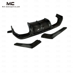 Aileron de diffuseur de pare-chocs arrière automatique de type V à prix réduit pour F80 M3 F82 F83 <span class=keywords><strong>M4</strong></span> Kit de carrosserie de style de voiture - Product Image 2