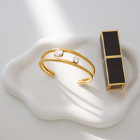 Pulsera de Moda para Mujer MW, Joyería Impermeable de Acero Inoxidable 316L con Circonita, Bañada en Oro de 18K PVD, Diseño Geométrico