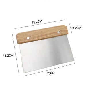 Hachoir grattoir en métal en acier inoxydable idéal comme coupe-pâte pour pain et pâte à <span class=keywords><strong>pizza</strong></span> ustensile de cuisine polyvalent - Product Image 6