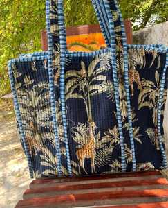 Bolsa de Transporte Acolchada de Algodón, Ecológica, Reutilizable, para Compras Diarias, con Acolchado Suave, Tela Estampada, Bolso de Hombro - Product Image 2