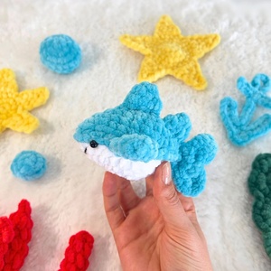 Gran oferta, juguetes personalizados de animales marinos de ganchillo, tejido a mano caballito de mar, medusas, <span class=keywords><strong>Beluga</strong></span>, ballena, estrella de mar, <span class=keywords><strong>Animal</strong></span> del océano, juguetes de peluche de ganchillo - Product Image 3