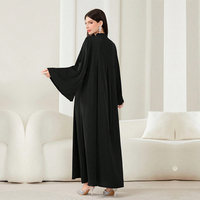 Abaya Longue Modeste Personnalisée à Manches Évasées pour Femme Musulmane 2026 – Abaya Décontractée Unie à Manches Trompette Amples