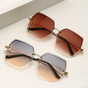 Rimless <b>Sunglasses</b> Metal Frame UV400 Protection <b>Gradient</b> Lens Unisex Fashion Street Style - Product Image 1