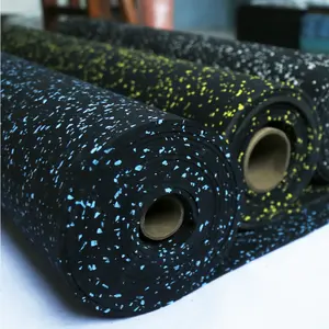 Настраиваемые заводом резиновые матовые рулоны резиновые полы рулонные защитные полы для спортзала