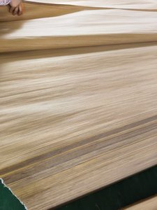 <span class=keywords><strong>Placage</strong></span> de chêne <span class=keywords><strong>blanc</strong></span> résistant au feu-Conforme aux normes de sécurité pour les installations commerciales Certifié pour une utilisation dans les espaces - Product Image 2