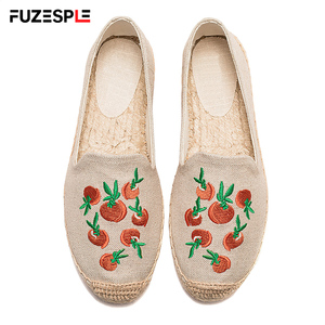 Mocassins Espadrilles Respirants Antidérapants pour Femmes avec Décoration Florale, Bout Fermé, Semelle Épaisse, Chaussures Décontractées Tendance à Enfiler - Product Image 4