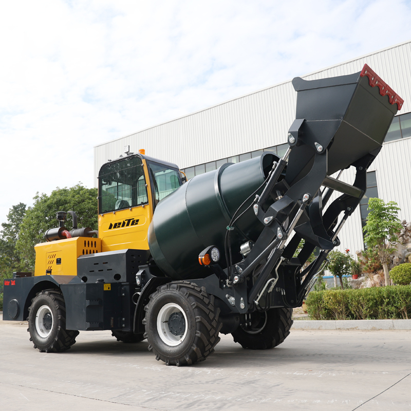 Small Self Loading Mobile Cement Concrete