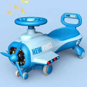 Juguete giratorio para niños de 1 a 3 años, coche <span class=keywords><strong>yoyo</strong></span> de rueda universal con luz y música, columpio para bebé - Product Image 5