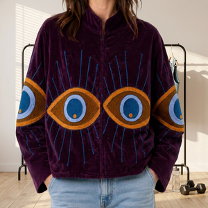 Chaqueta Bomber de Terciopelo Morado con Bordado de Ojo, Cuello Mandarín, Manga Larga, Ropa Exterior de Otoño para Mujer, Chaqueta Ojo Turco al por Mayor - Product Image 4