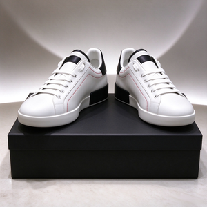 Nouvelles baskets unisexes 2026 en cuir véritable, basses, respirantes, avec empiècement talon noir, à lacets, pour la marche décontractée - Product Image 1