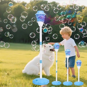Máquina de Burbujas de Pie para Niños, Luz Deportiva para Exteriores, Máquina de Burbujas de Plástico con Forma de Farola, Juguete Divertido para Fiestas y Niños - Product Image 2