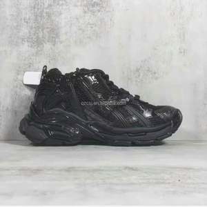 Baskets de luxe de créateur pour hommes, qualité supérieure, style vintage, décontractées, pour la course, le sport et la marche, avec fonction de suivi LED - Product Image 3